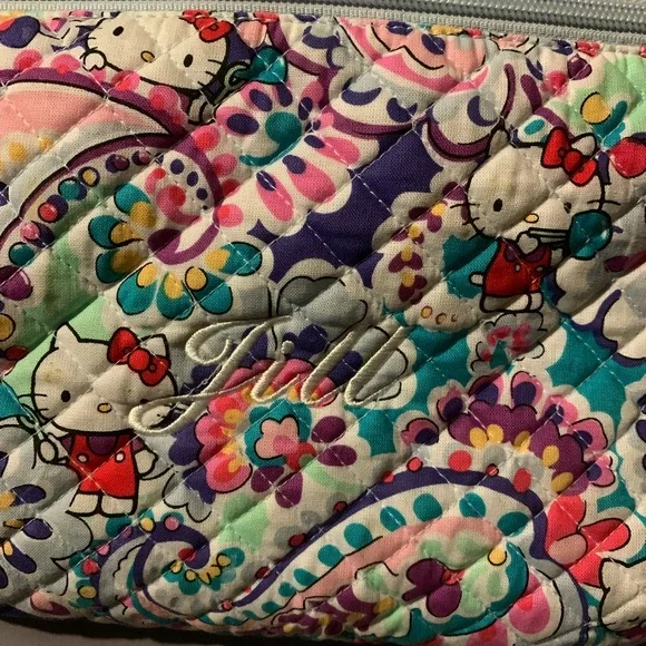 Vera Bradley Hello Kitty Paisley Triple Zip Hipster - Picture 2 of 7